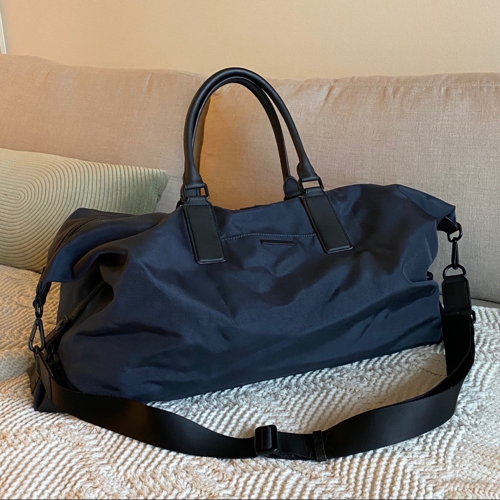 ❌Sold❌New Armani Exchange travel/gym bag